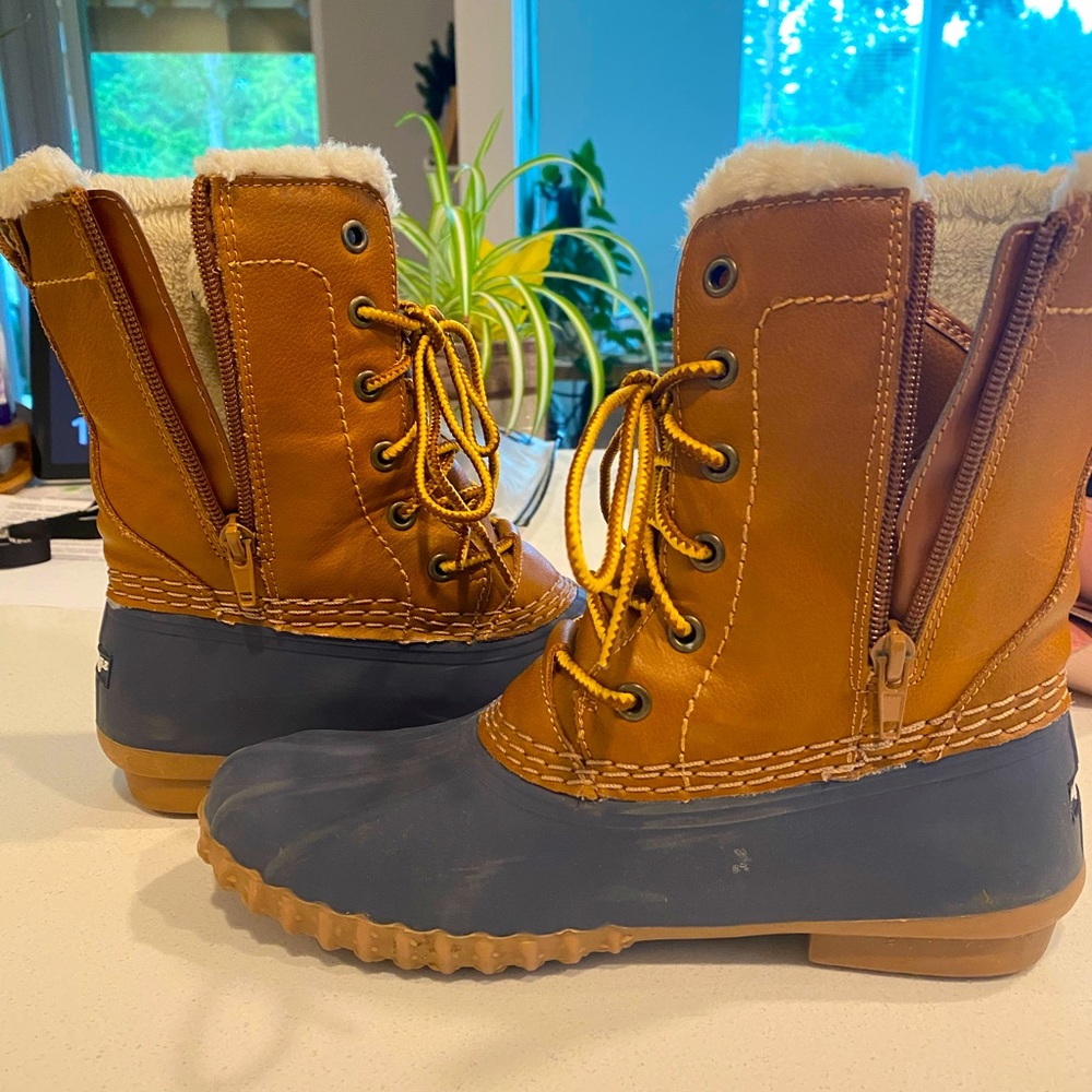 American Eagle Duck Boots